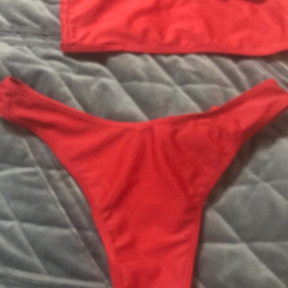 Shein Appliques One Shoulder Top With Low Rise - Picture 4 of 5